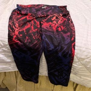 Old Navy Active Cropped Workout Pants